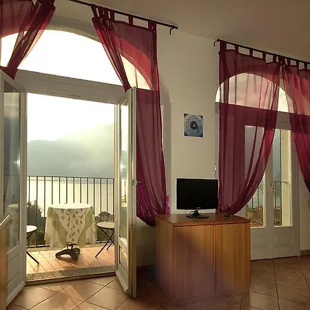 Sleeps 5 Pool Wifi شقة *