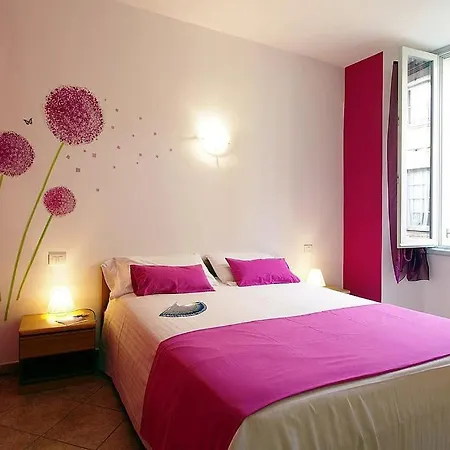 Apartment Sleeps 5 Pool Wifi *