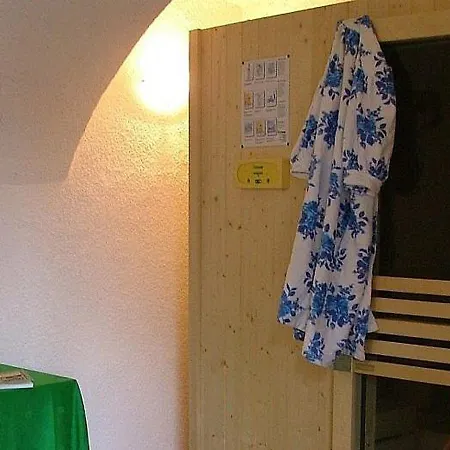 Apartment Sleeps 5 Pool Wifi *